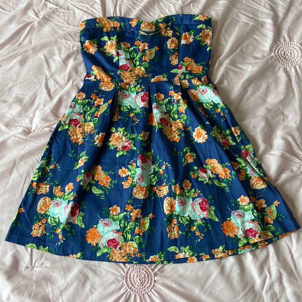 Casual floral dress 🌸